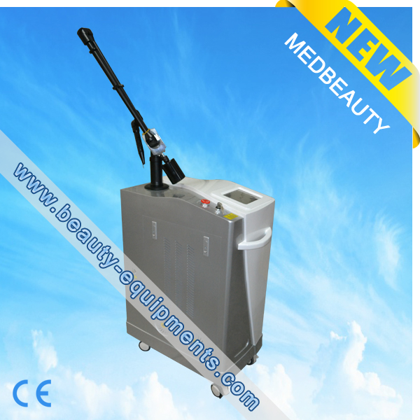Schaltertätowierungsabbau-Laser-Ausrüstung 532nm 1064nm 585nm 650nm Elementaroperation aktive q