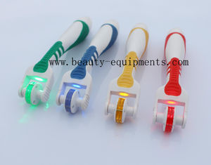 China 540 Nadeln Derma-Rollen-System-Mikronadel mit Blauem/Rotem/Gelb-/des Grün-LED Licht fournisseur